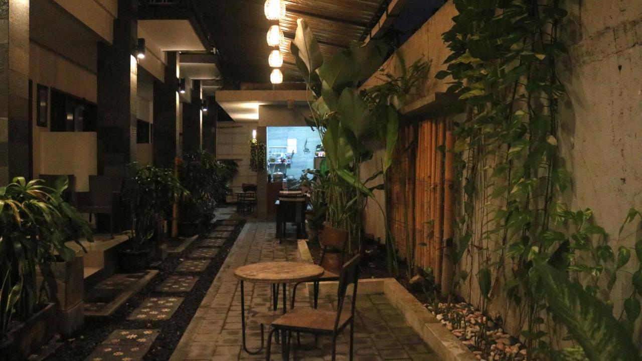 Pondok Sutya Hotel Kuta Lombok Exterior foto